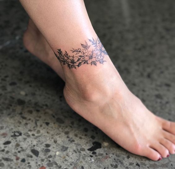 e6669ee401311c5c6383c220c17ea046 Hình xăm cổ chân