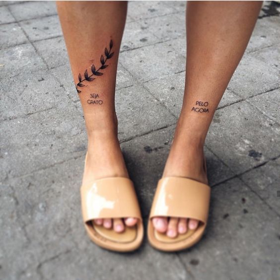 f81fadfb2774fbac9ea6c5264c61be76 Hình xăm cổ chân