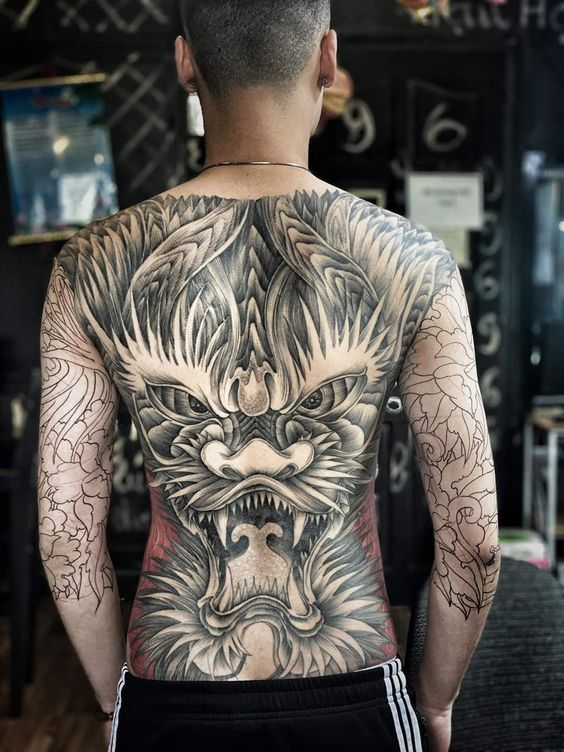 ce7bfa0bdfa05758cb6920bf818a5d32 Hình xăm rồng