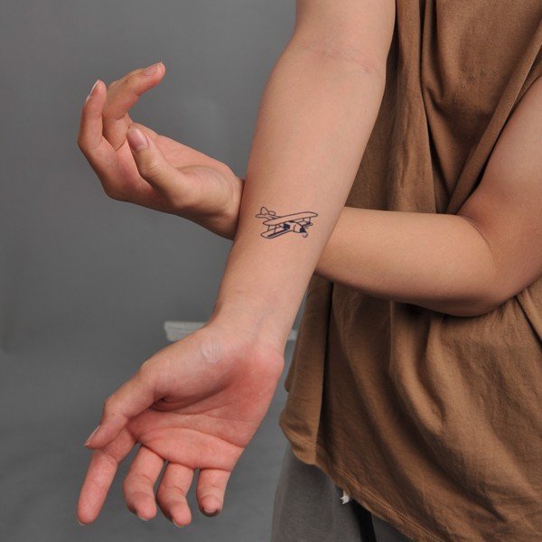 hinh xam may bay 1 c7d9c5edffc0461597625069023165f4 grande 2