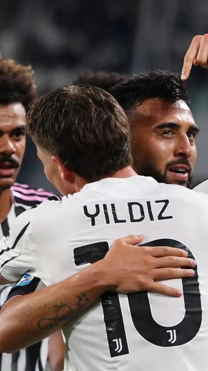 hinh-nen-juventus-32 Hình nền Juventus trẻ trung