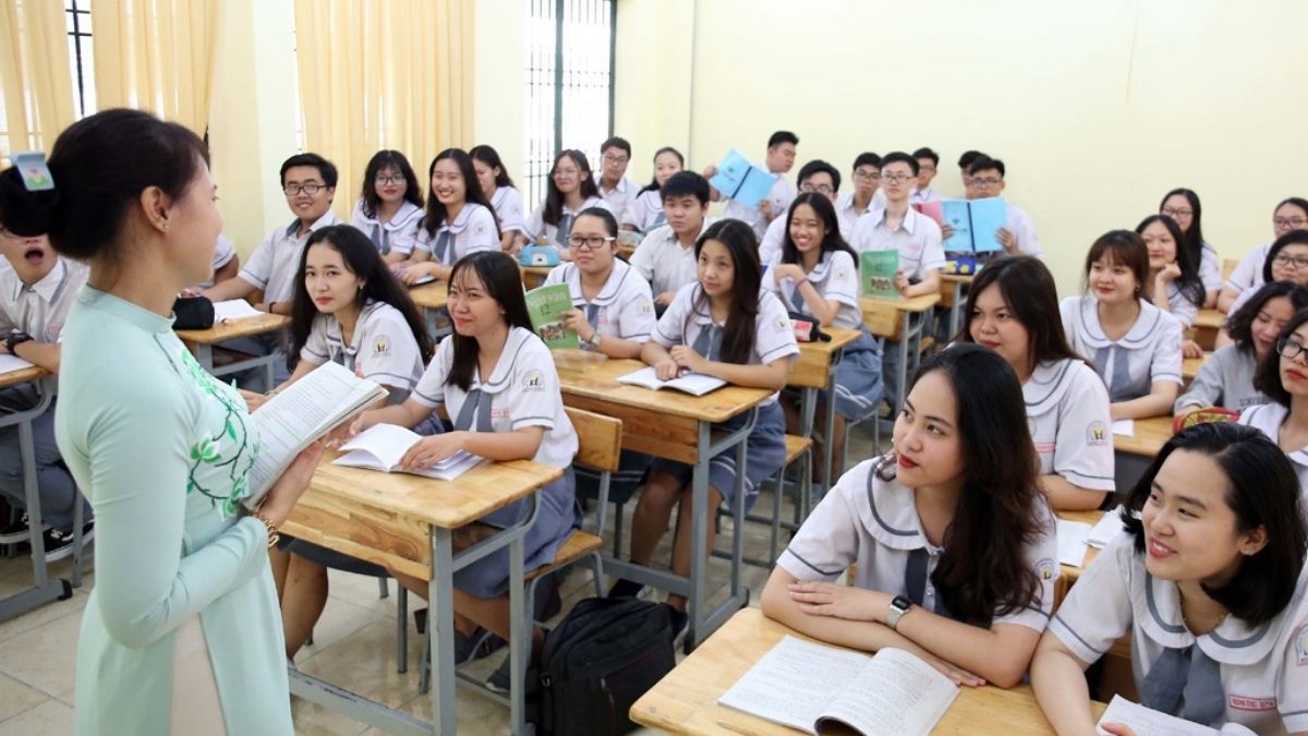 anh-lop-hoc-35 ảnh lớp học cấp 3