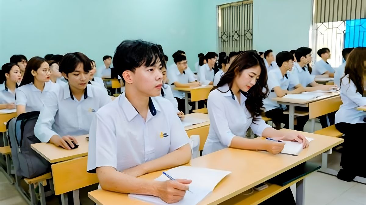 anh-lop-hoc-36 ảnh lớp học cấp 3 hạnh phúc