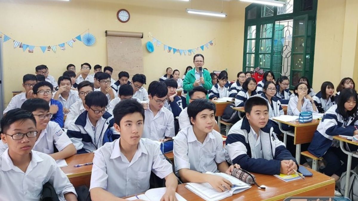 anh-lop-hoc-40 ảnh lớp học cấp 3 hạnh phúc
