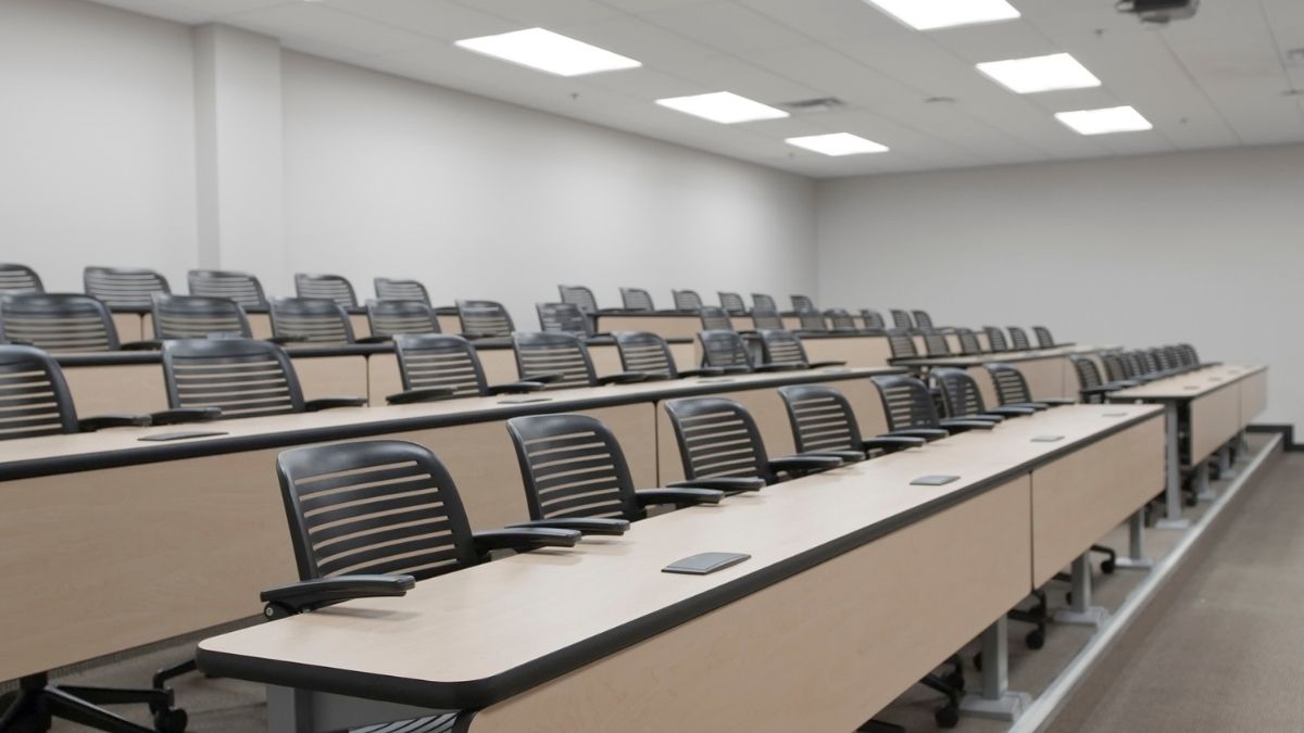 anh-lop-hoc-44 ảnh lớp học đại học