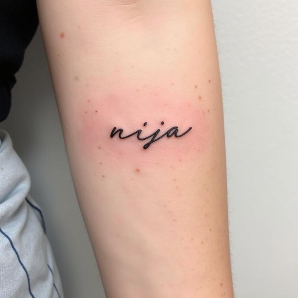 hinh xam bap tay chu viet tat don gian 67bade 1