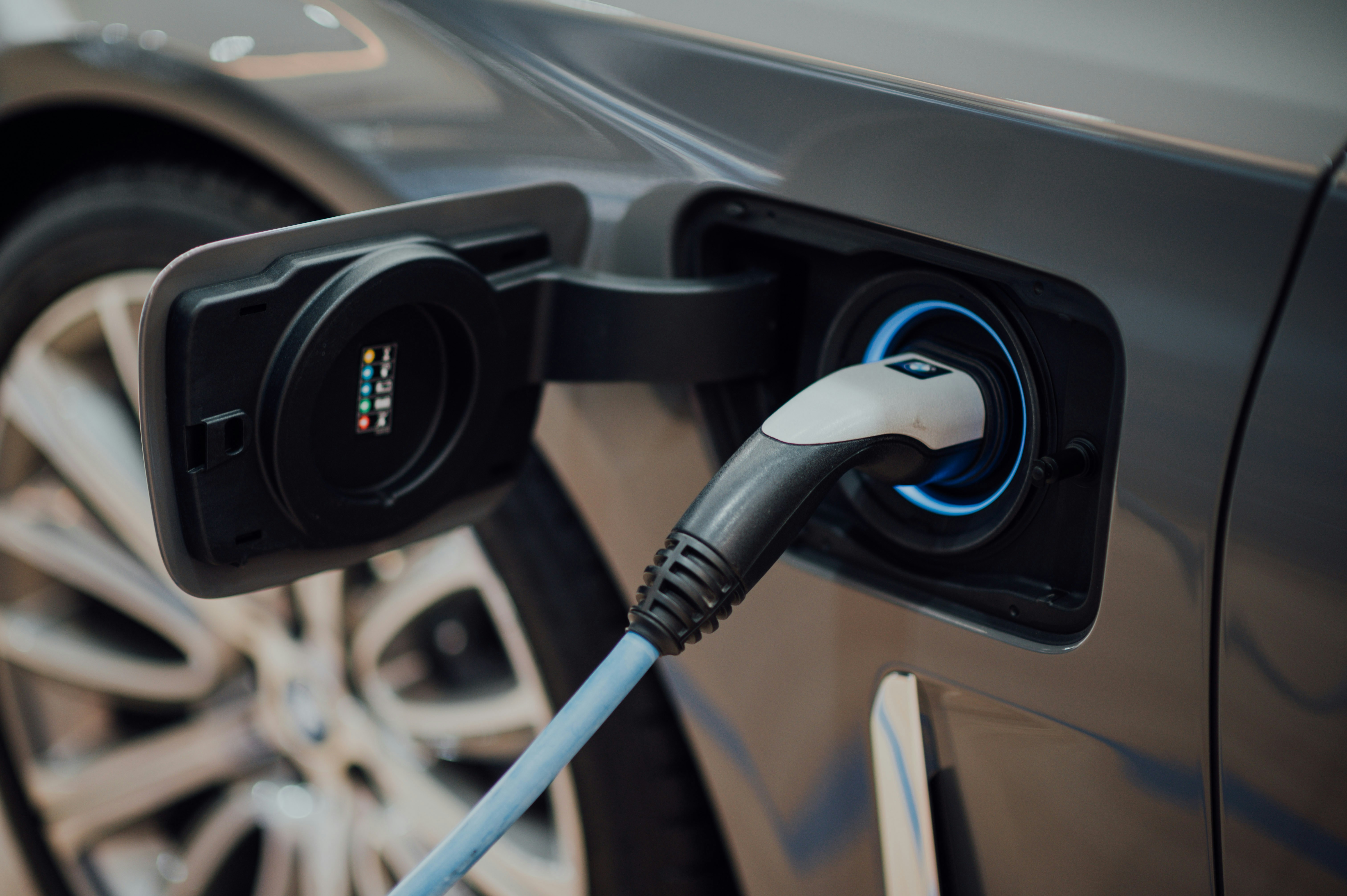 Fitur Canggih pada Mobil Modern yang Jarang Diketahui Pengemudi