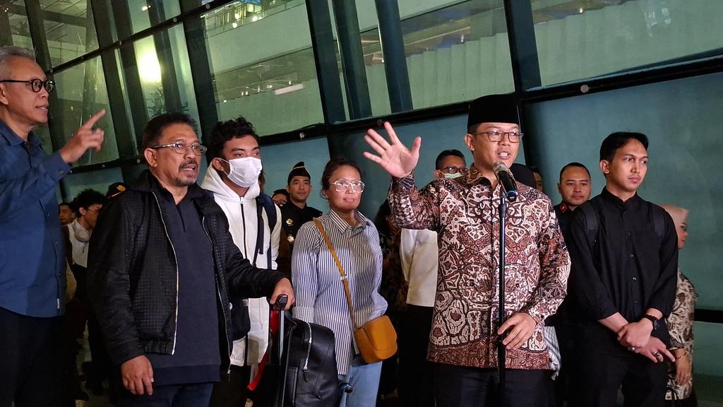 Kisah Pulang 22 Anak Bangsa: Detik-Detik Repatriasi WNI dari Iran yang Penuh Emosi