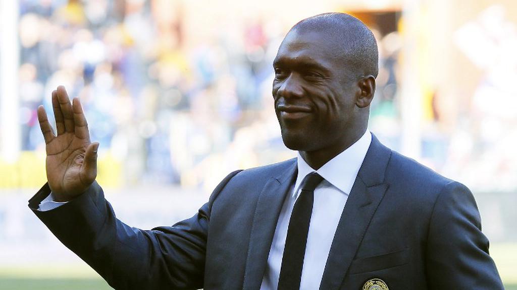 Dari Lapangan Hijau ke Jalan Spiritual: Analisis Mendalam Perjalanan Clarence Seedorf Menuju Islam