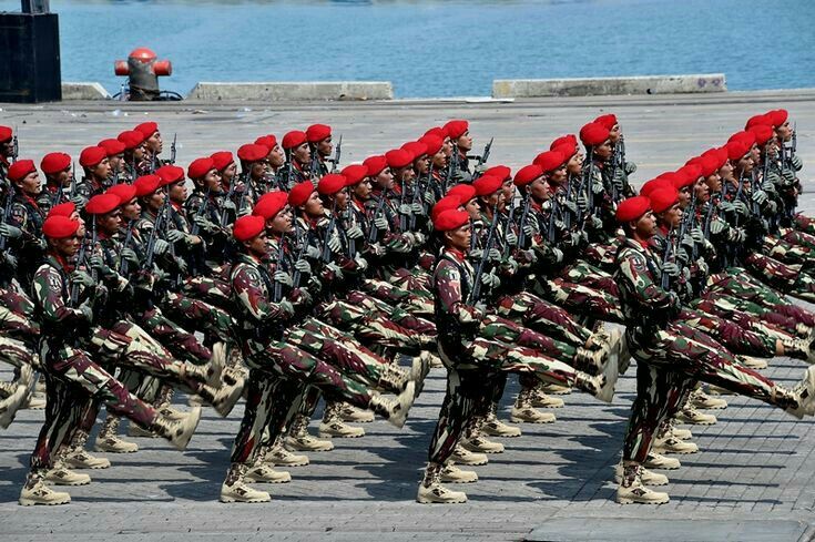 Benteng di Era Tanpa Batas: Bagaimana Militer Modern Menghadapi Gelombang Perubahan Global?
